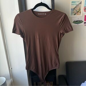 Abercrombie & Fitch Chocolate Top